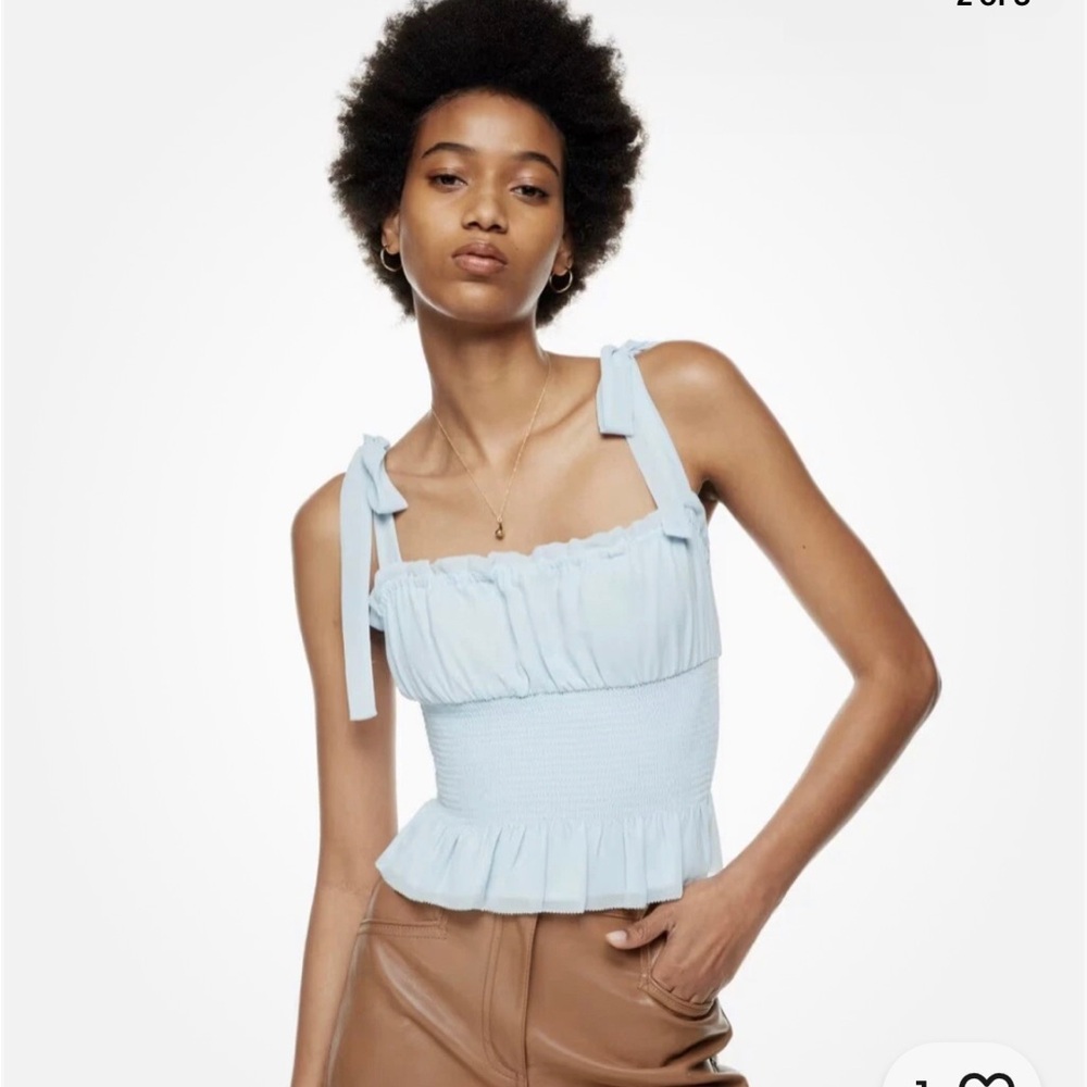 Aritzia women’s blouse